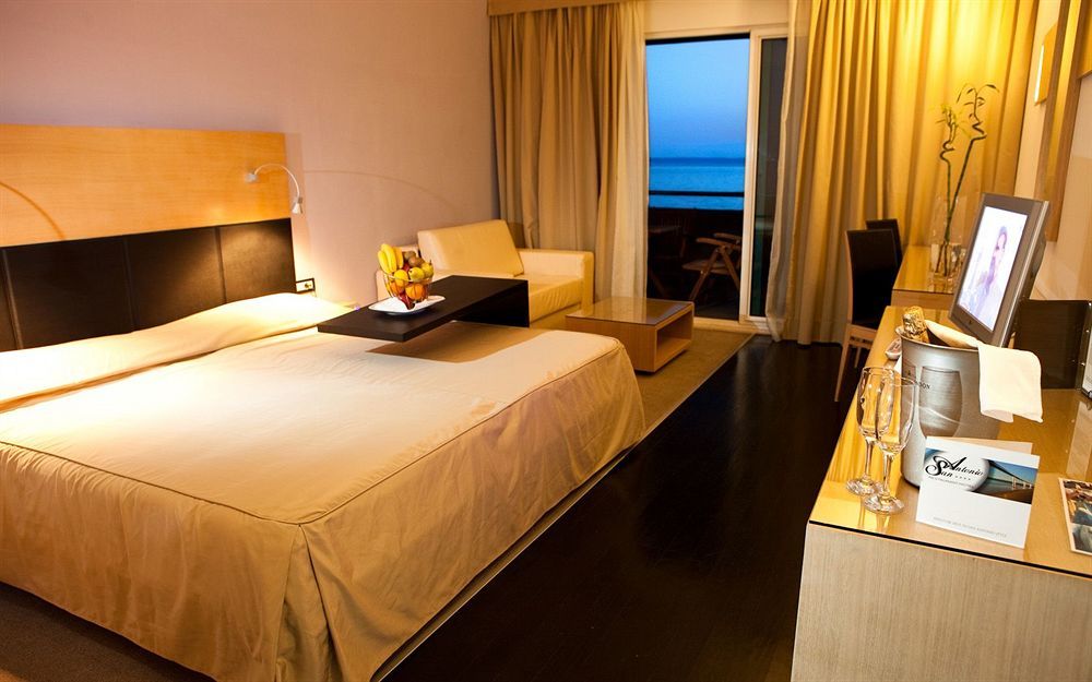 Beach Hotel Split Podstrana Dış mekan fotoğraf