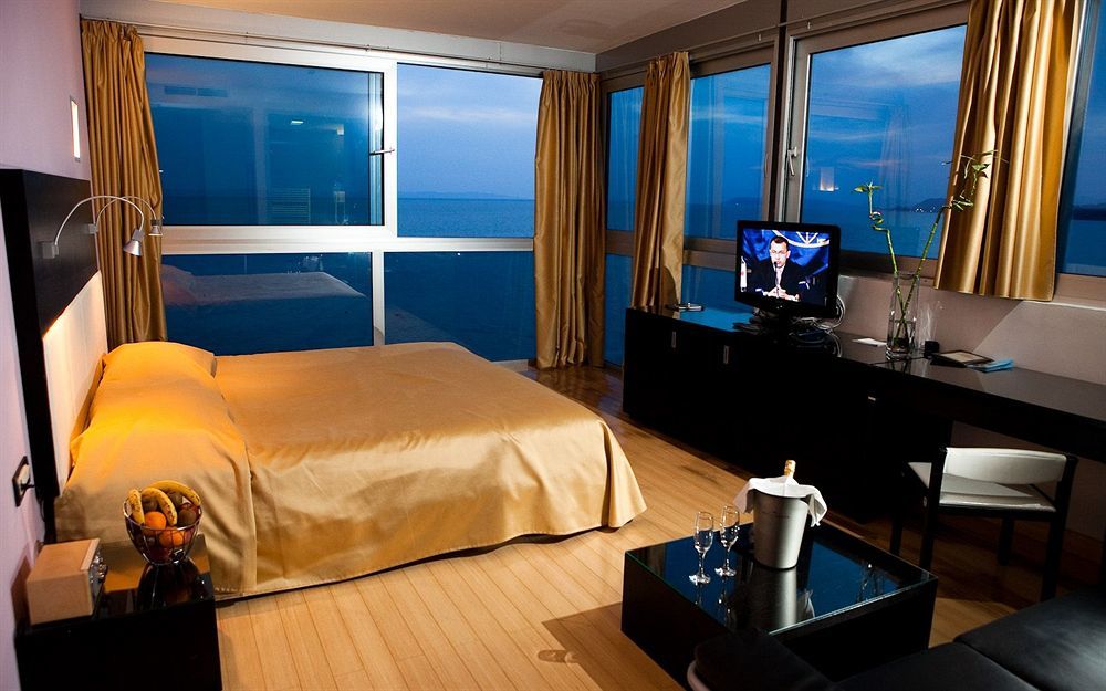 Beach Hotel Split Podstrana Dış mekan fotoğraf