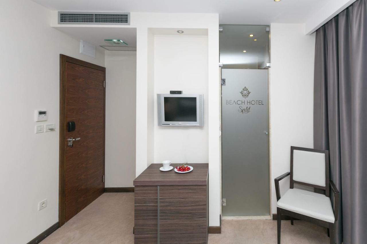 Beach Hotel Split Podstrana Dış mekan fotoğraf