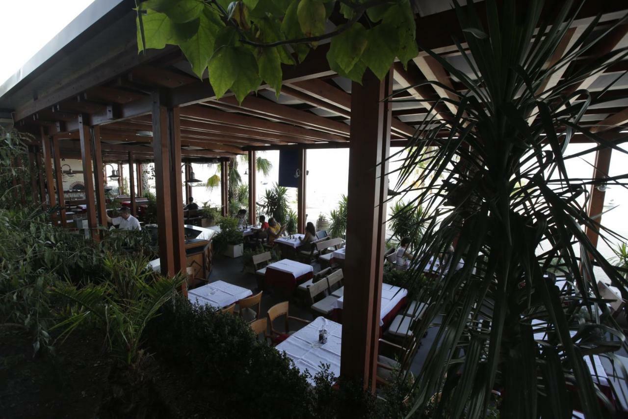 Beach Hotel Split Podstrana Dış mekan fotoğraf